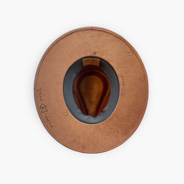 Tobacco | Arrowheads Rancher | Large