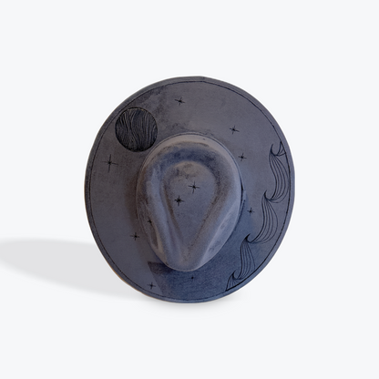 Charcoal | Coastal Moon Rancher | M