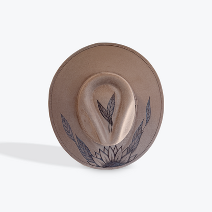 Mocha | Sunflower Rancher | M