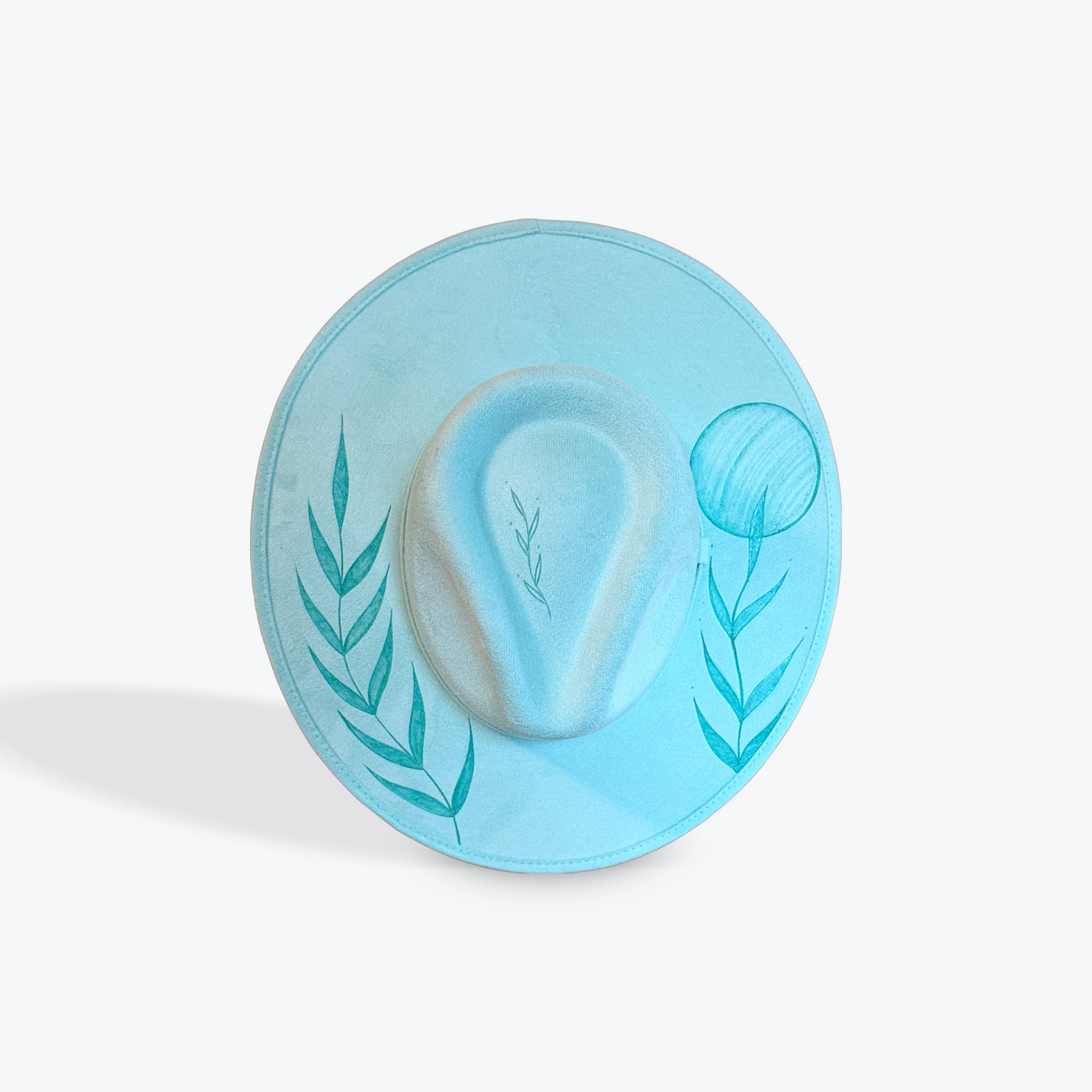 Tiffany Blue | Luna Wild Rancher | M
