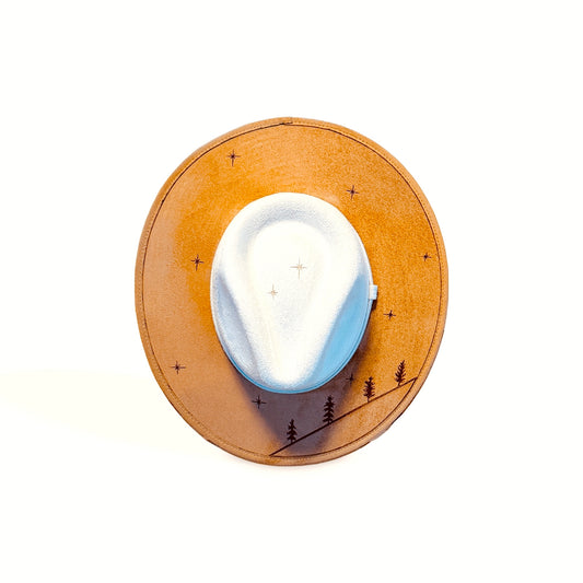 Ivory + Tobacco | Evergreen Rancher | M
